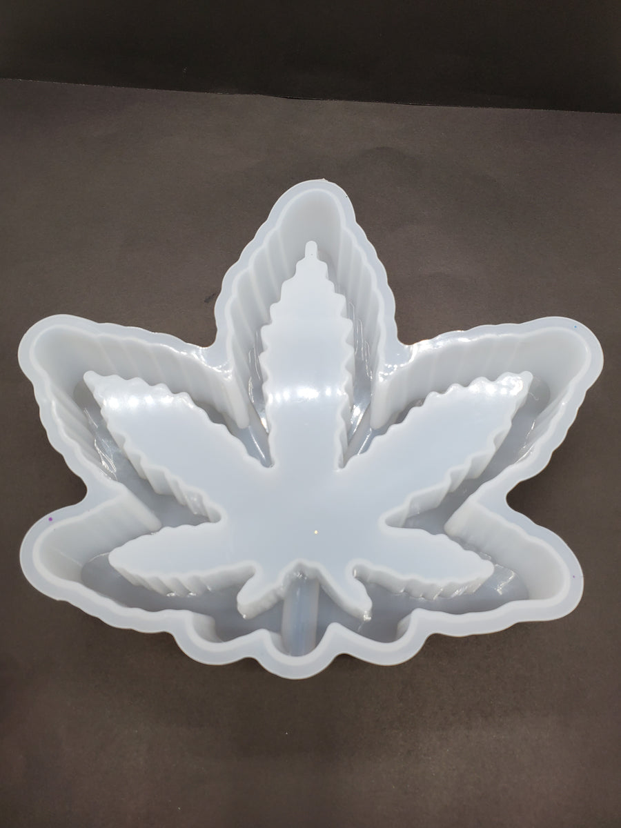 Hemp Leaf Silicone Mold Large Size Leaf Glitter Goblins