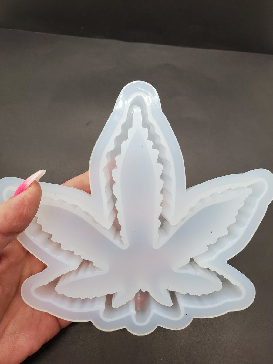 Hemp Leaf Silicone Mold Medium Size Leaf Glitter Goblins